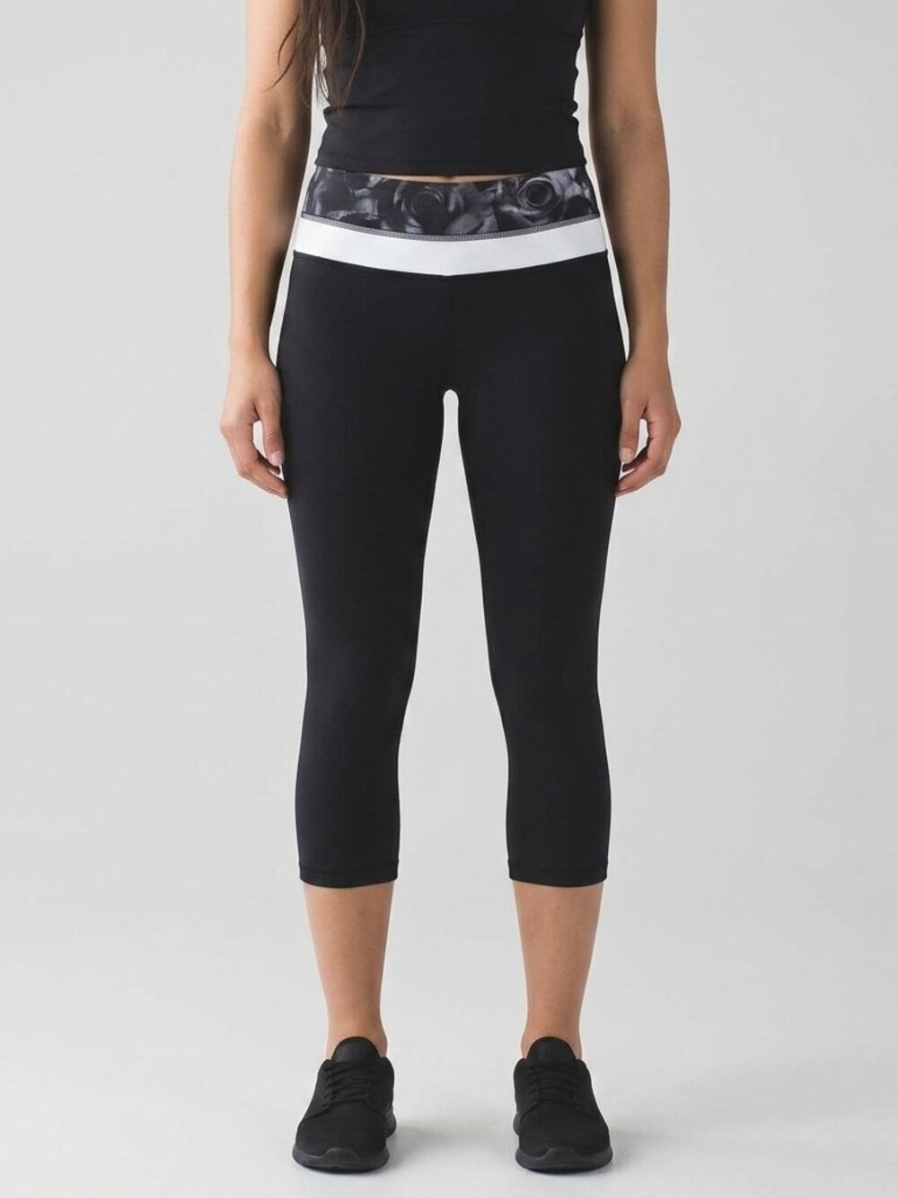 Lululemon Wunder Under Cropped Leggings in Black